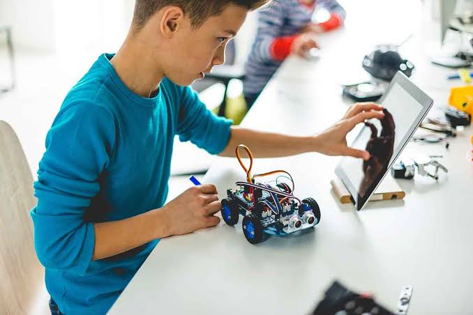 The Best Gadgets for Kids: Educational and Fun Options