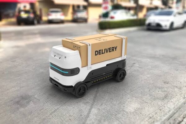 The Benefits and Risks of Using Autonomous Vehicles in Logistics