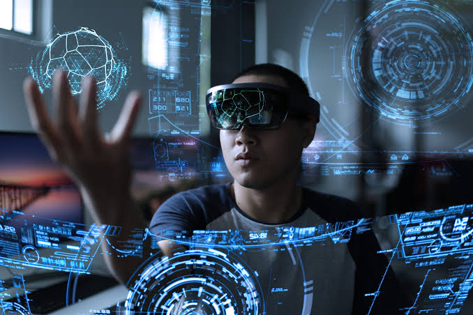 Advancements in Virtual Reality Technology Applications