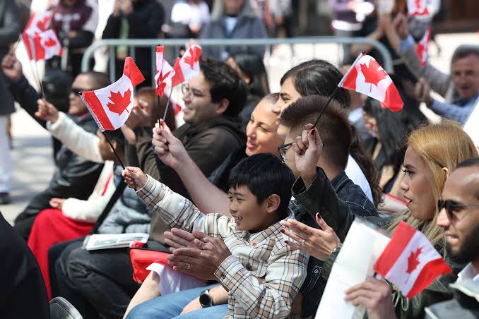 The Benefits of Immigrating to Canada as a Refugee