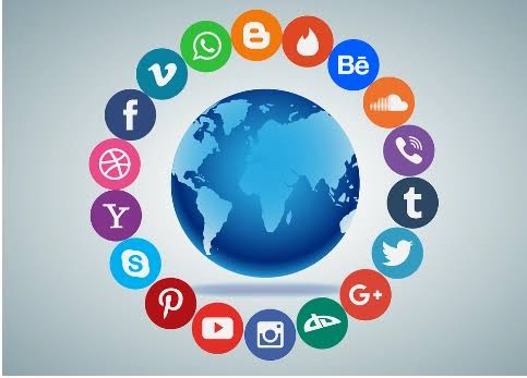 Building a Strong Professional Network Globally Online