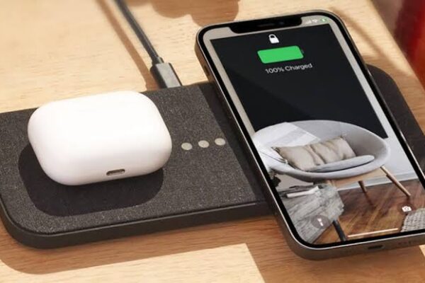 The Best Wireless Charging Pads for Phones