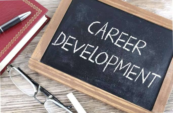 Effective Networking Strategies for Career Growth Tips