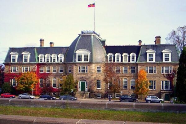 The Role of New Brunswick Graduate Scholarships in Student Development Today