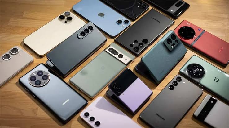 Advances in Smartphone Display Technology Expected Soon Globally Trends